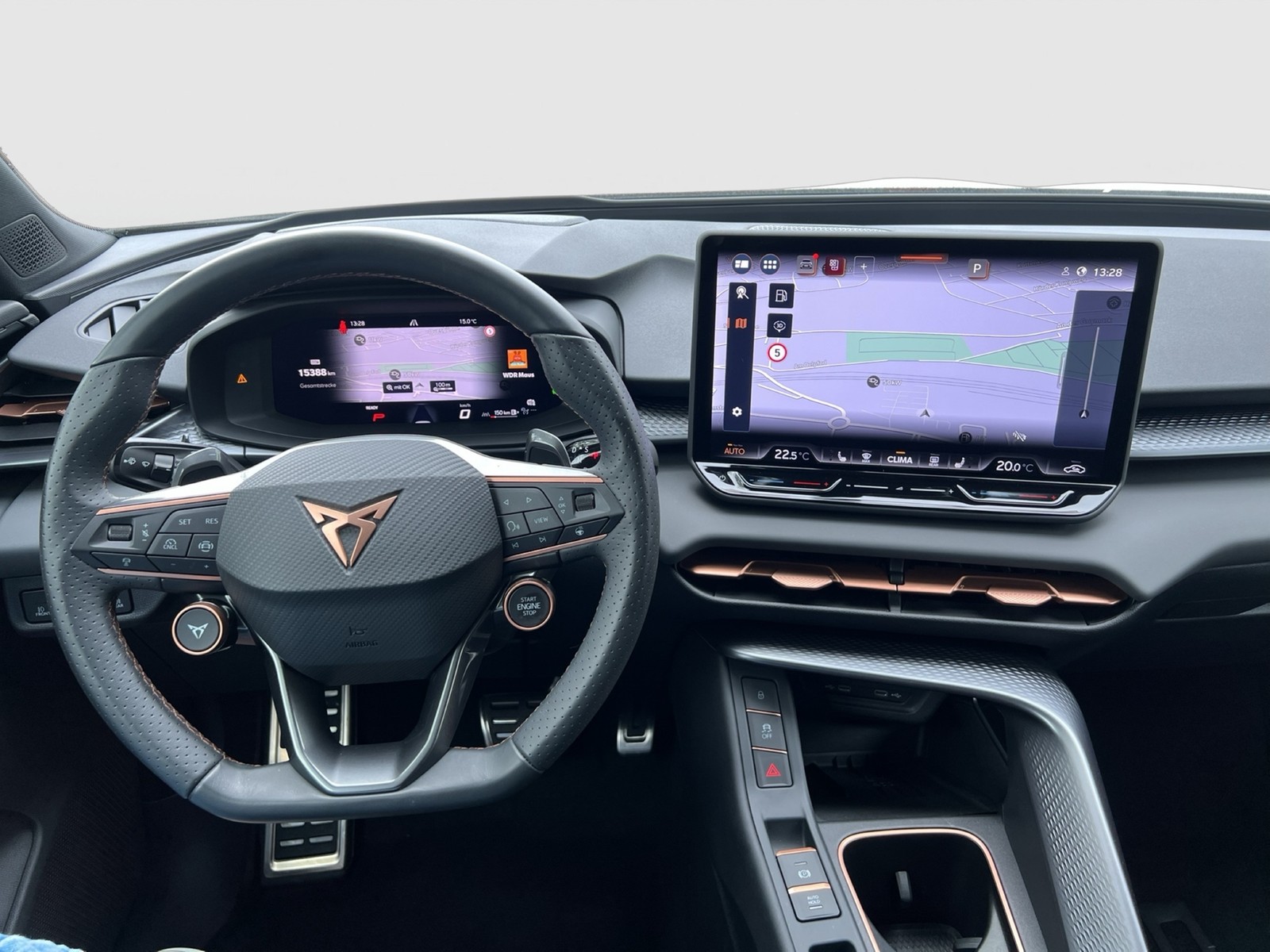 Cupra Terramar 1.5 eTSI 360°CAM ACC LM18 E-KLAPPE NAVI