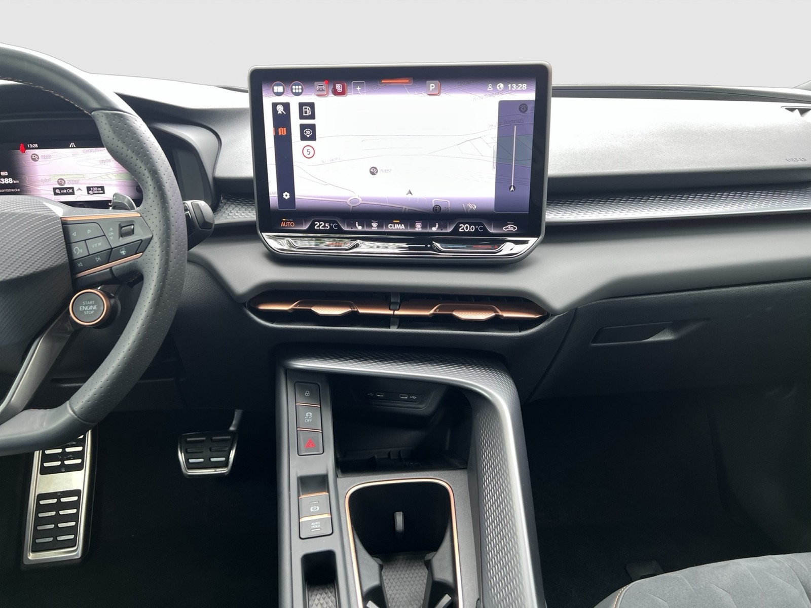 Cupra Terramar 1.5 eTSI 360°CAM ACC LM18 E-KLAPPE NAVI