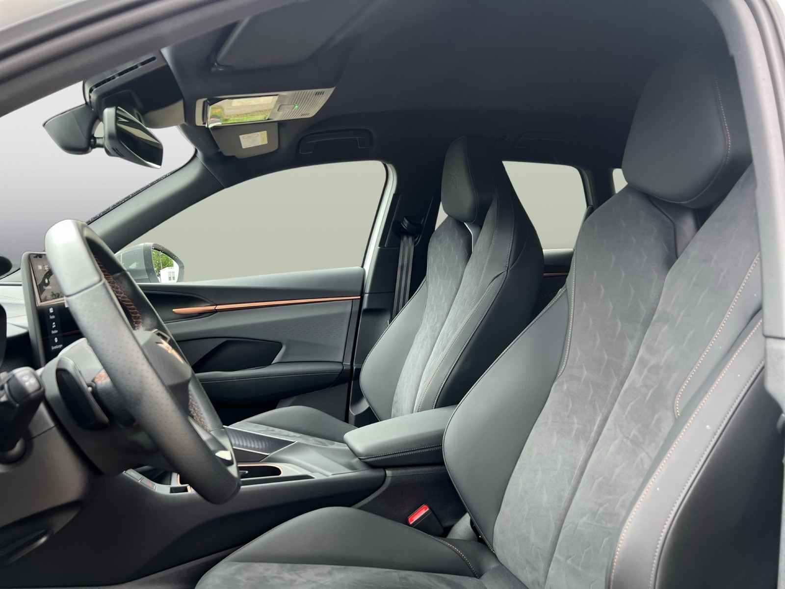 Cupra Terramar 1.5 eTSI 360°CAM ACC LM18 E-KLAPPE NAVI