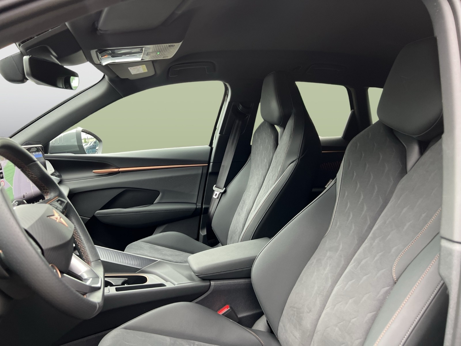 Cupra Terramar 1.5 eTSI 360°CAM ACC LM18 E-KLAPPE NAVI