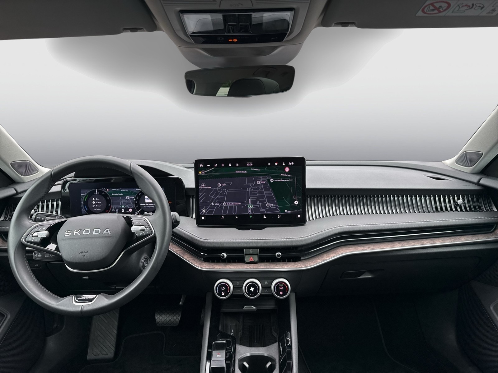 Skoda Superb Combi 1.5 iV L&K CANTON PANO AHK 360°CAM
