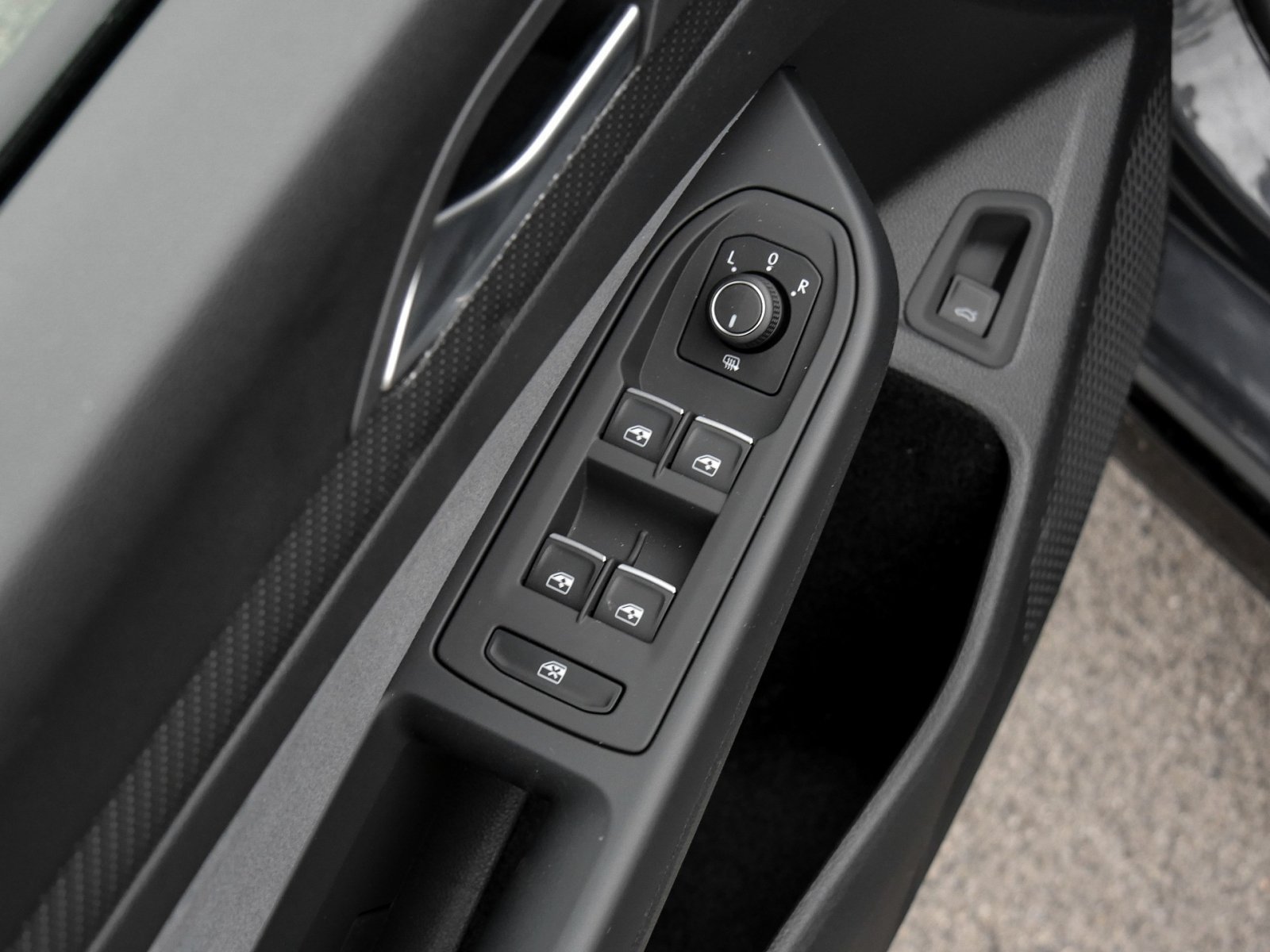 Volkswagen Golf Variant 2.0 TDI R-LINE DSG