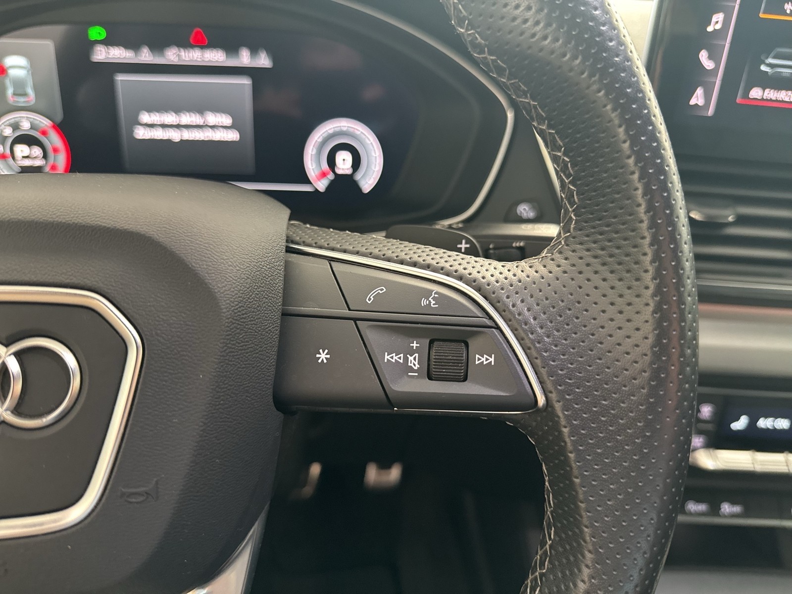 Audi Q5 50 Qu. S LINE BLACKPAK PANO CAM ALU21 AHK