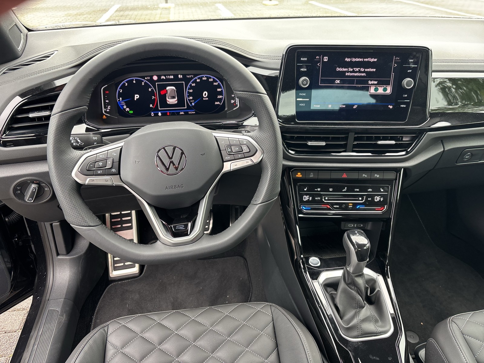 Volkswagen T-Roc Cabriolet 1.5 R-LINE LEDER AHK CAM ACC 19Z