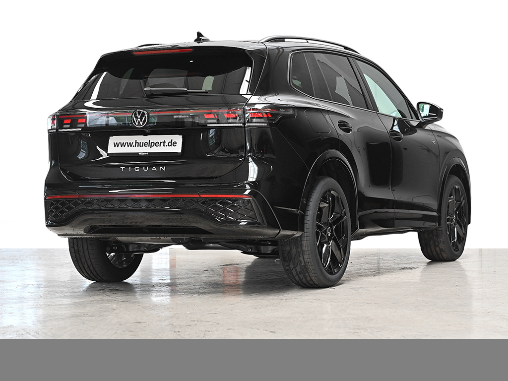 Volkswagen Tiguan 2.0 R-LINE 4X4 NEUESMODELL LEDER PANO 20Z