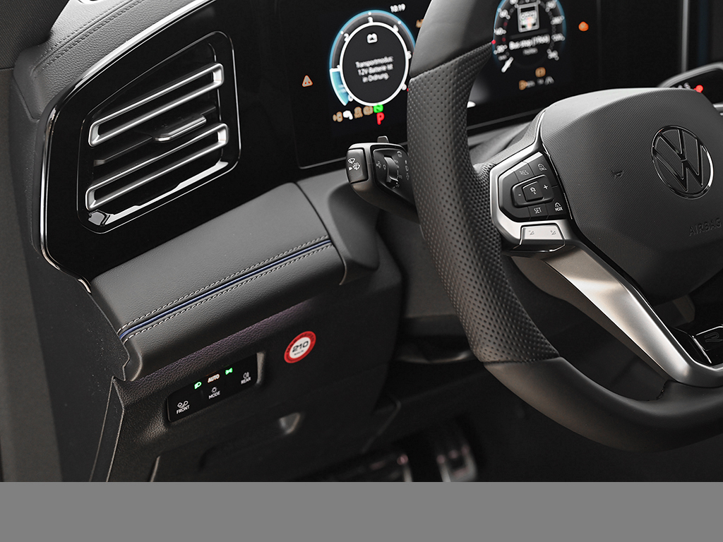 Volkswagen Tiguan 2.0 R-LINE 4X4 NEUESMODELL LEDER PANO 20Z