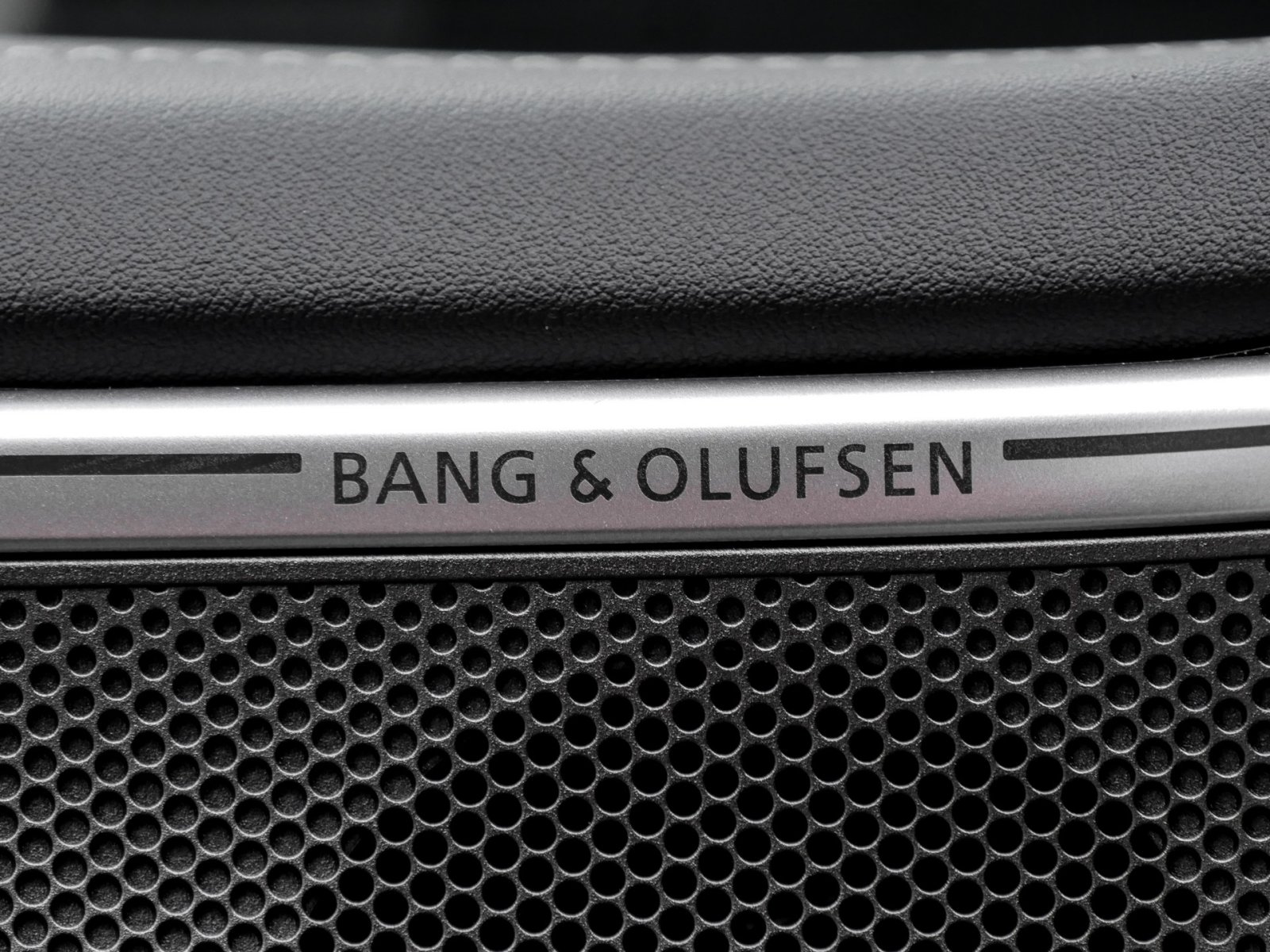 Audi A5 Avant S LINE AHK 360CAM ACC LM19 EKLAPPE NAVI