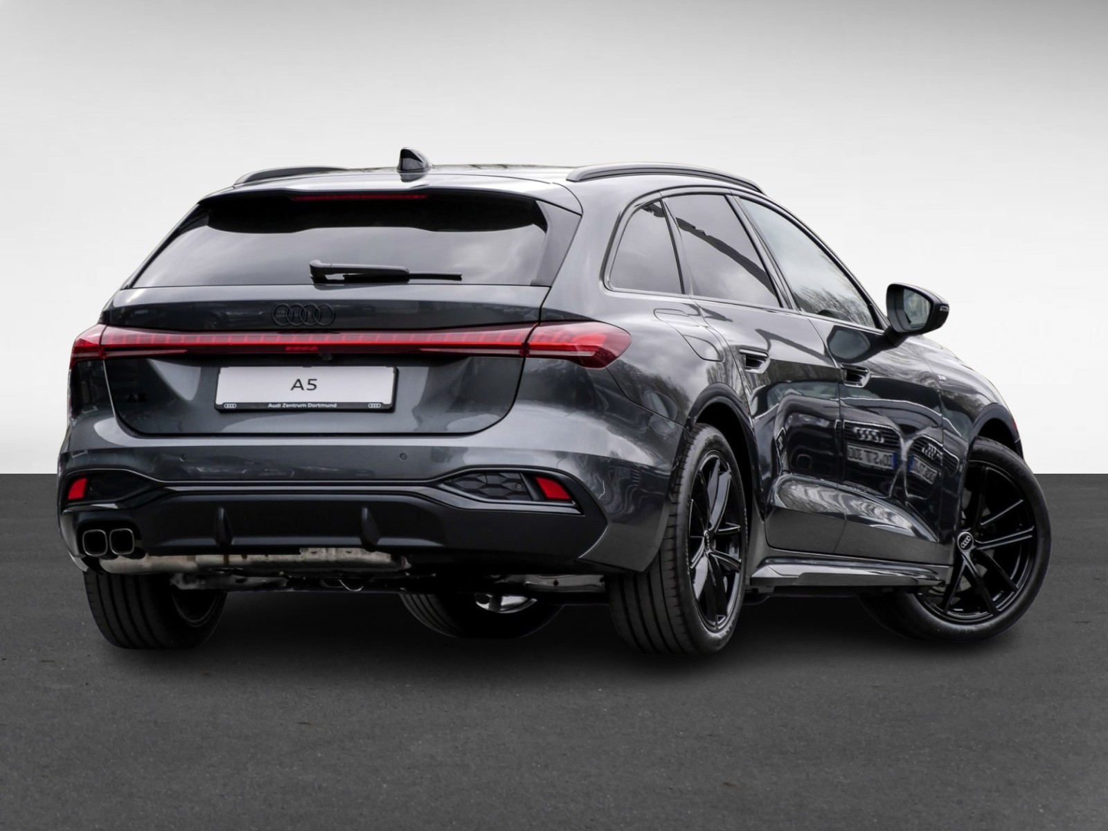 Audi A5 Avant S LINE AHK 360CAM ACC LM19 EKLAPPE NAVI