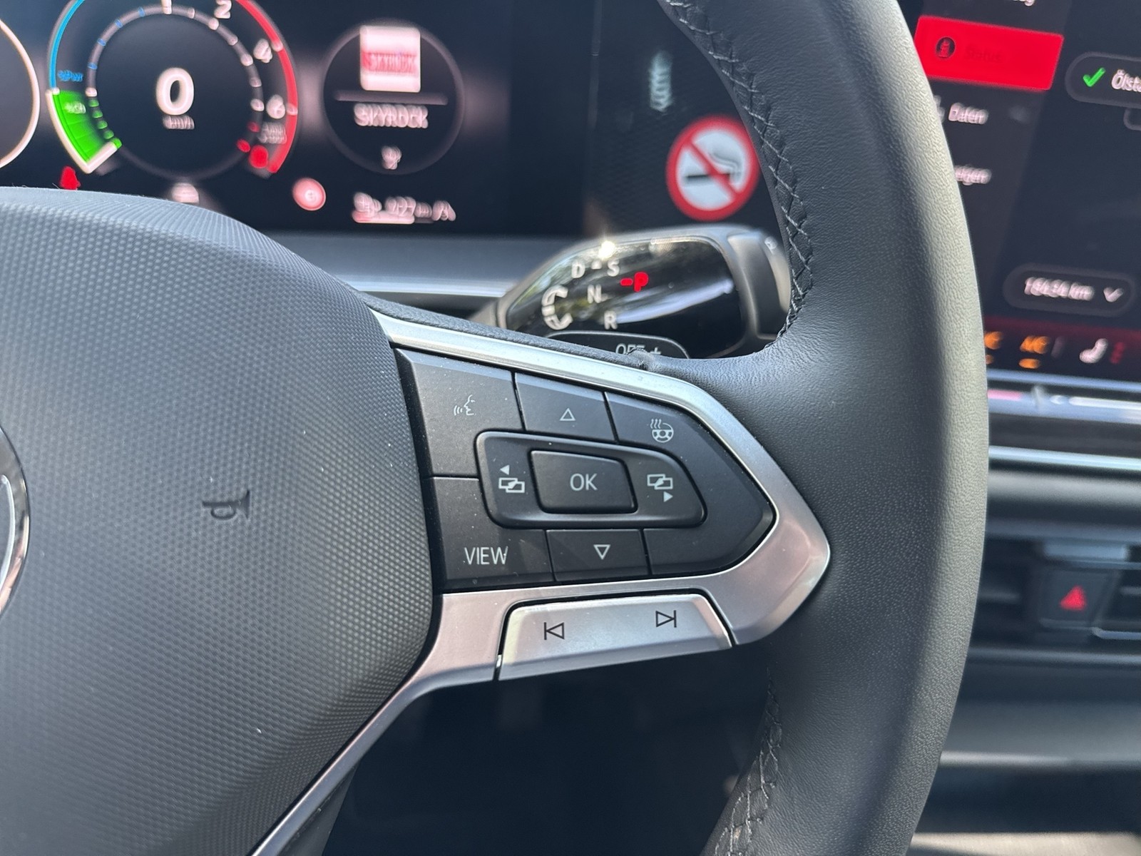 Volkswagen Tayron 1.5 HYBRID LIFE AHK CAM ACC LM18 NAVI