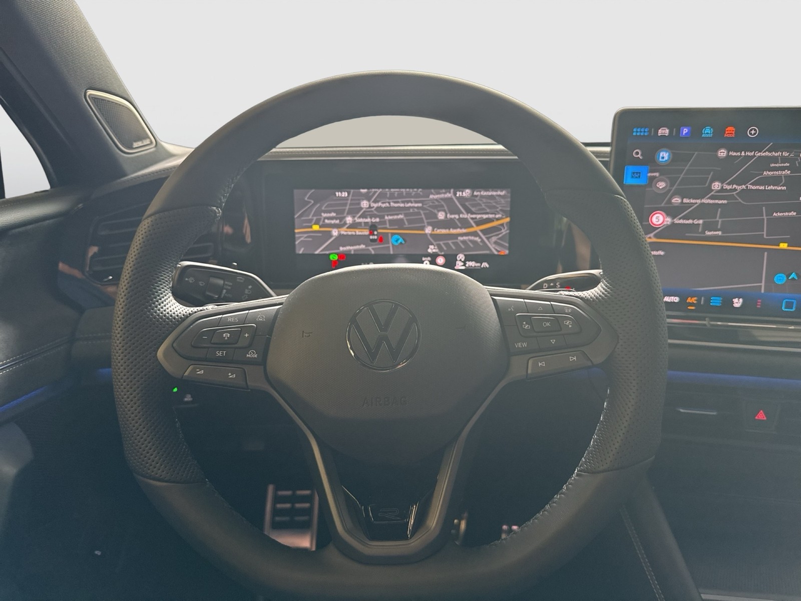 Volkswagen Tiguan 2.0 R-LINE DSG