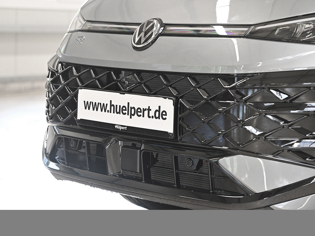 Volkswagen T-Roc 1.5 R-LINE DSG AHK PANO HARMANKARDON LM20