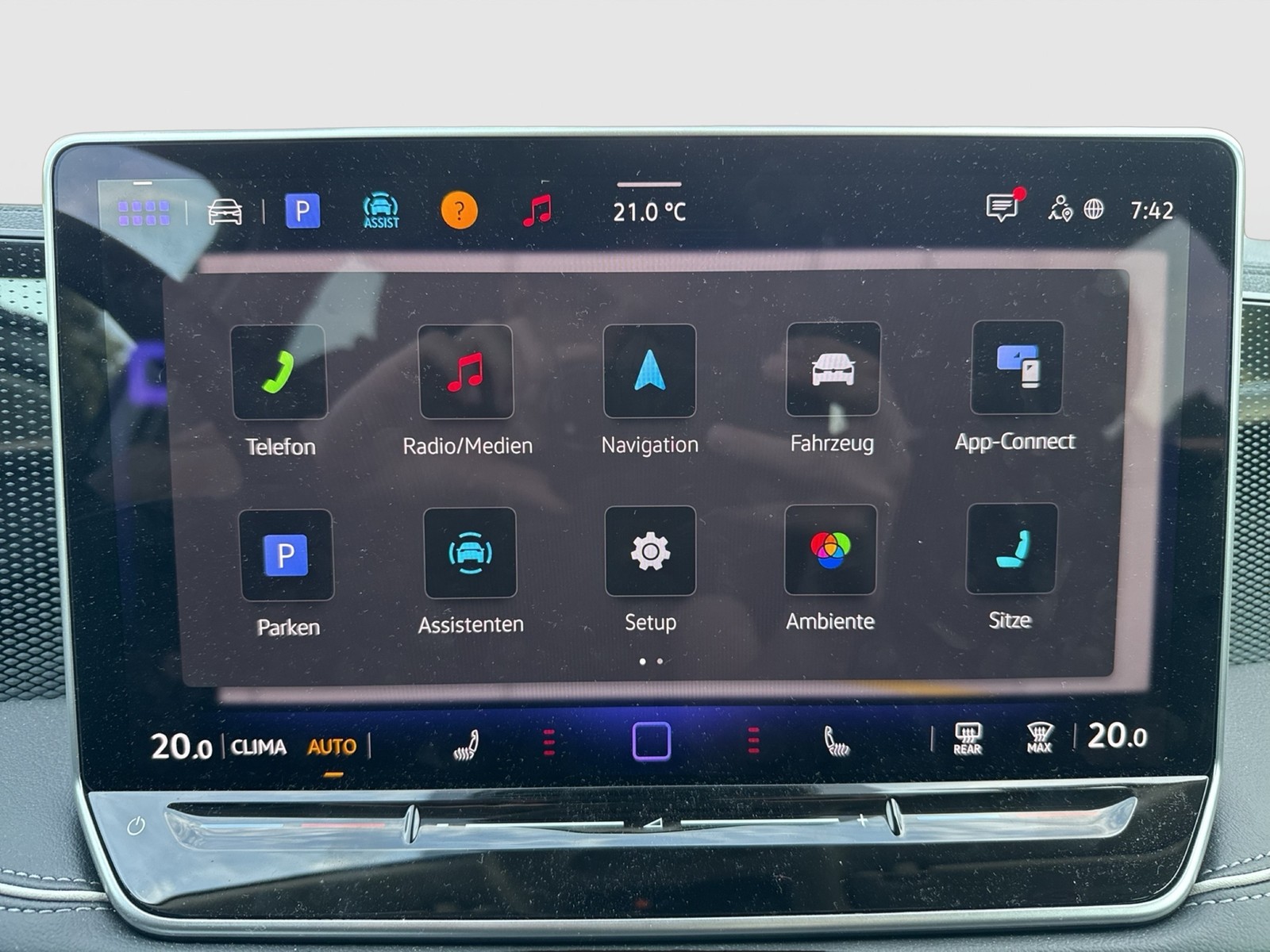 Volkswagen Passat Variant 1.5 eTSI BUSINESS AHK 360°CAM ACC