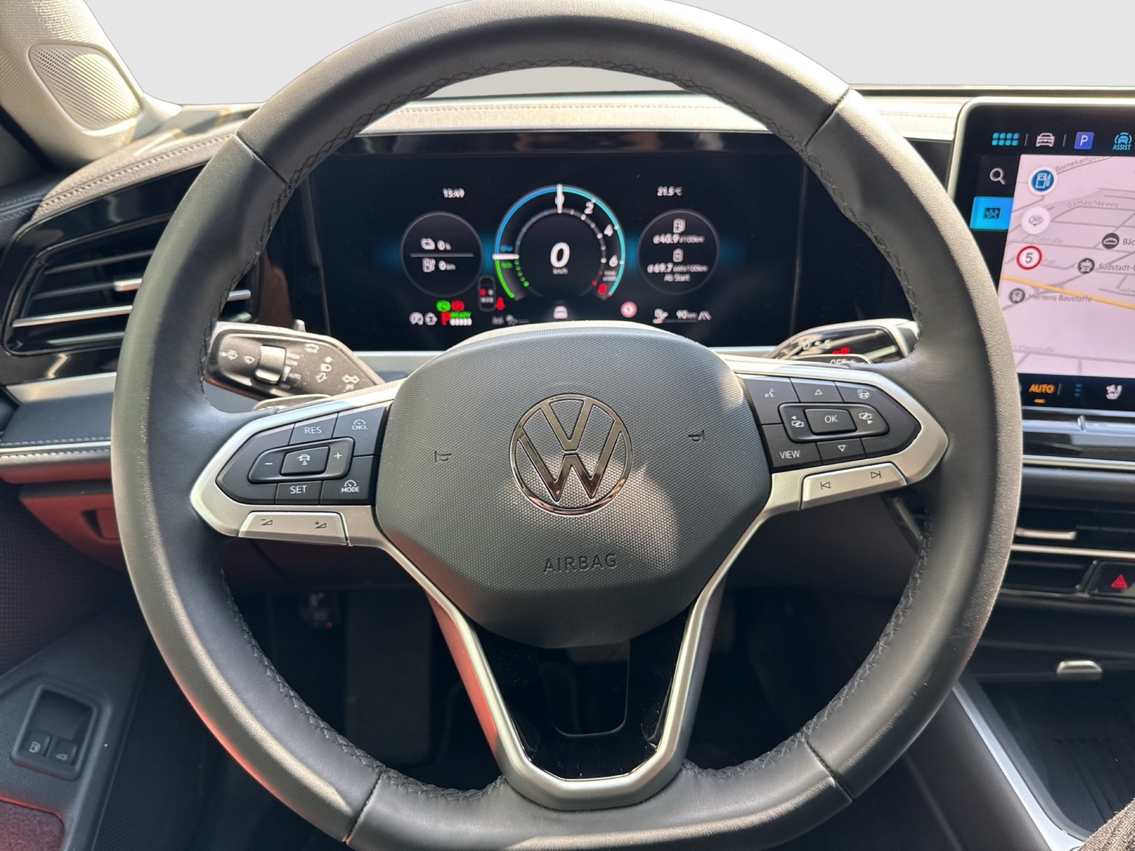 Volkswagen Passat Variant 1.5 HYBRID BUSINESS AHK 360°CAM