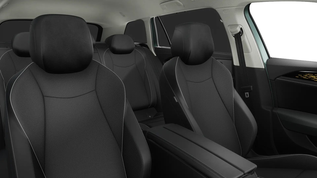 Volkswagen Passat Variant 1.5 HYBRID BUSINESS AHK 360°CAM