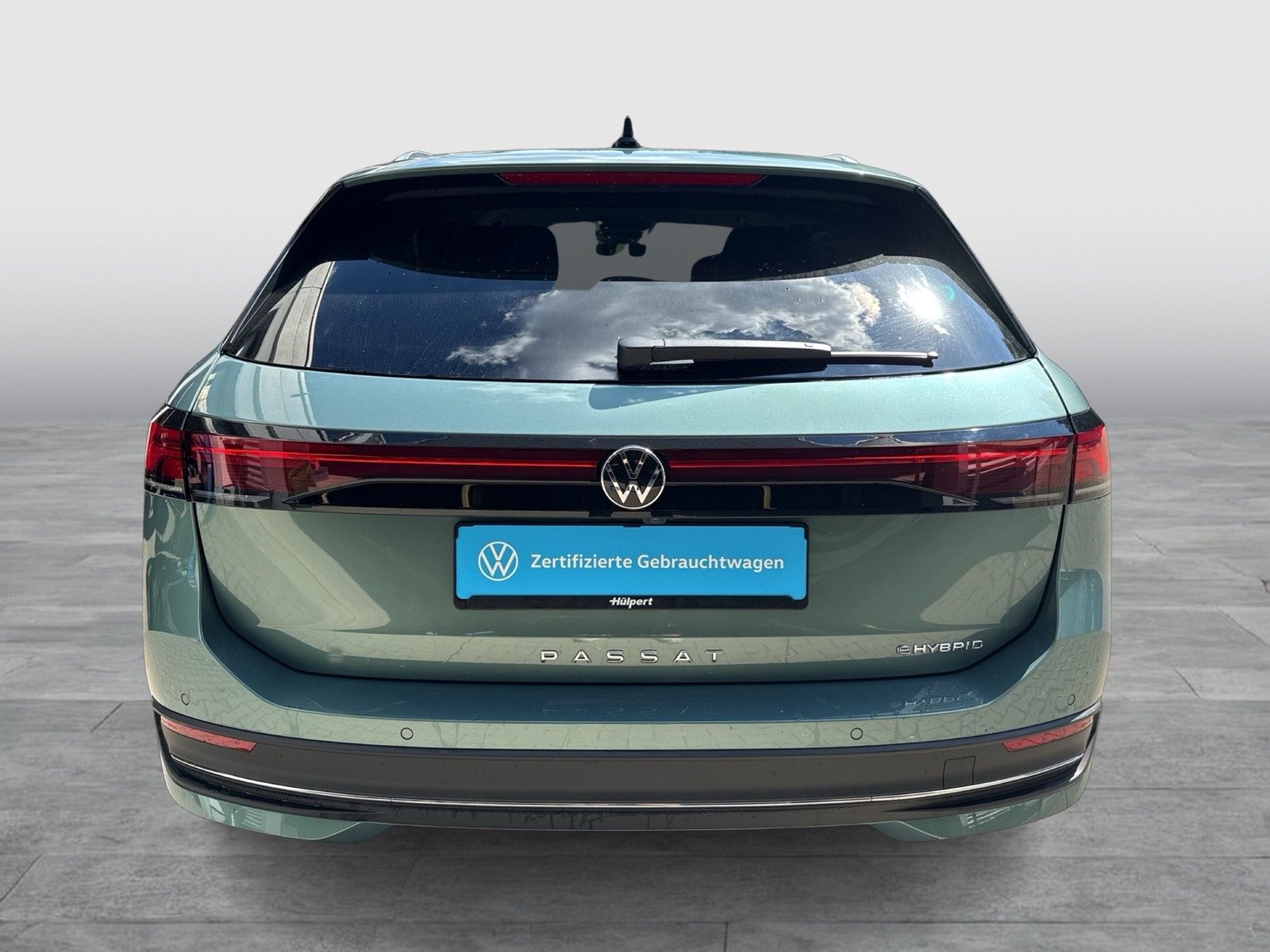 Volkswagen Passat Variant 1.5 HYBRID BUSINESS AHK 360°CAM