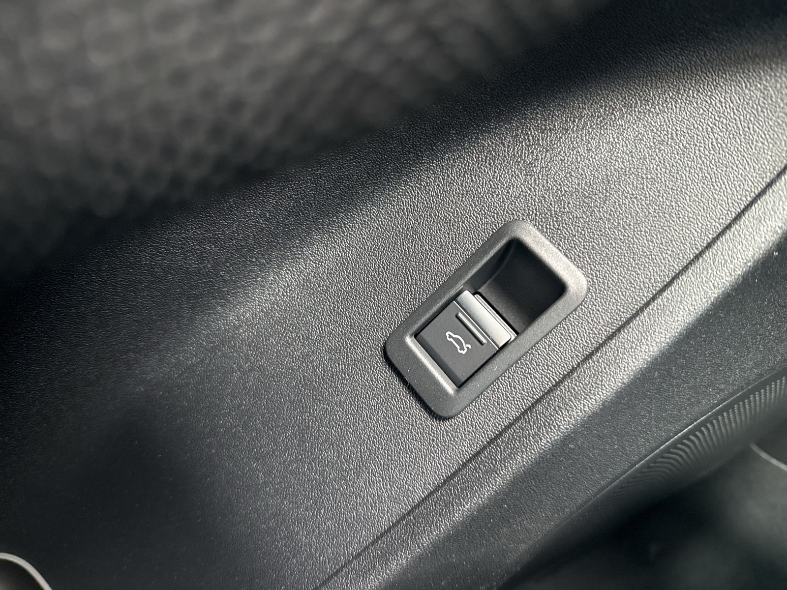 Audi Q3 advanced NEUES MODELL CAM ACC E-KLAPPE NAVI