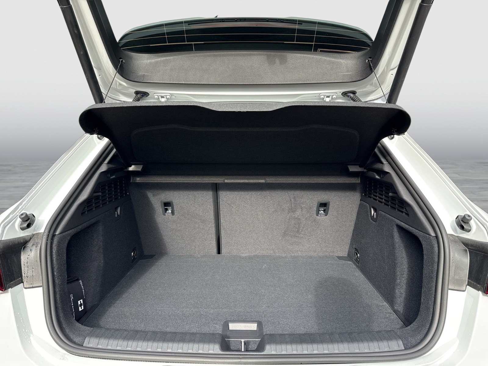 Audi A3 Sportback quattro S LINE BLACKPAK AHK CAM NAVI+