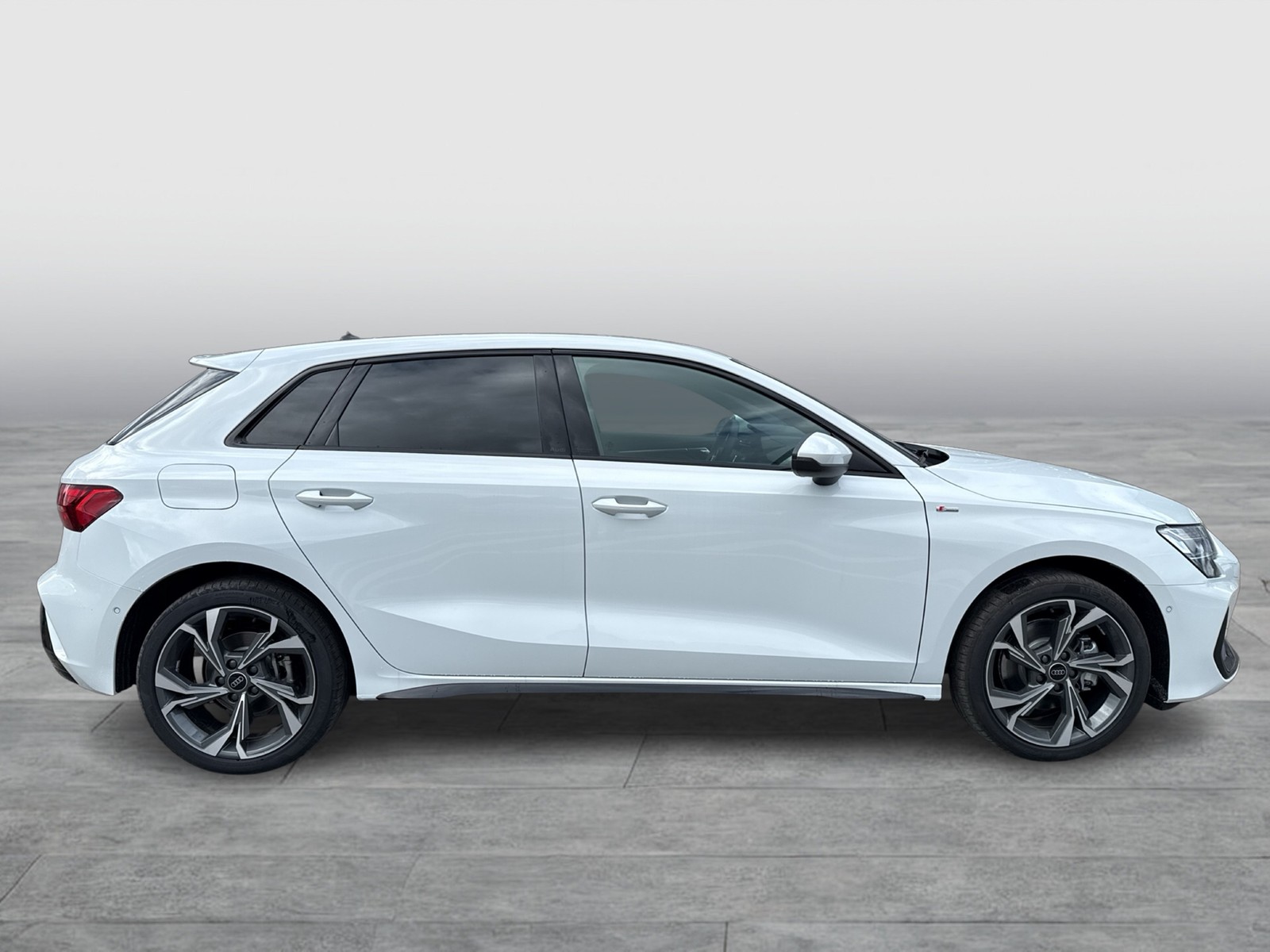 Audi A3 Sportback quattro S LINE BLACKPAK AHK CAM NAVI+