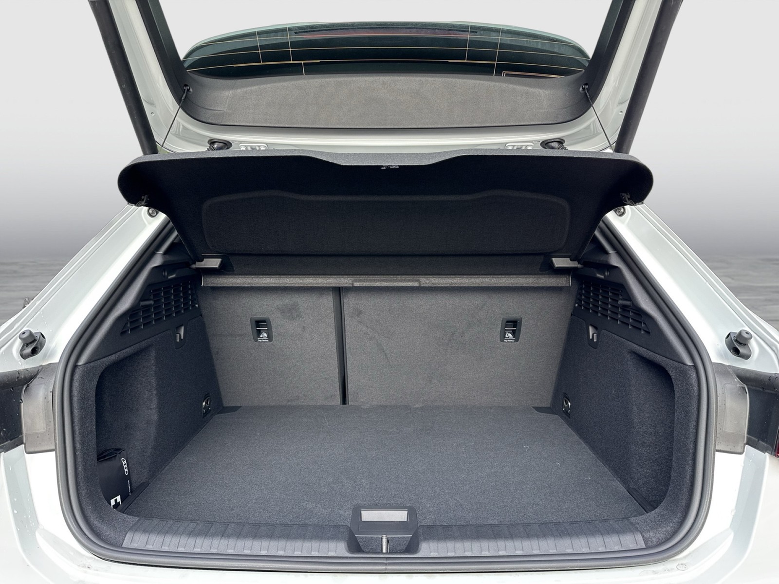 Audi A3 Sportback quattro S LINE BLACKPAK AHK CAM NAVI+