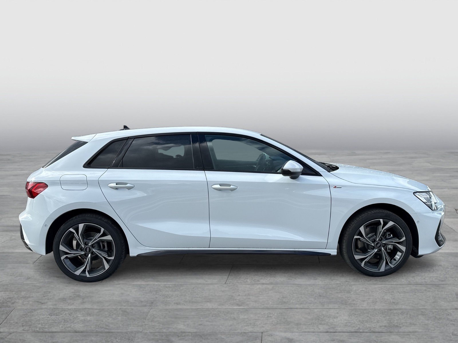 Audi A3 Sportback quattro S LINE BLACKPAK AHK CAM NAVI+