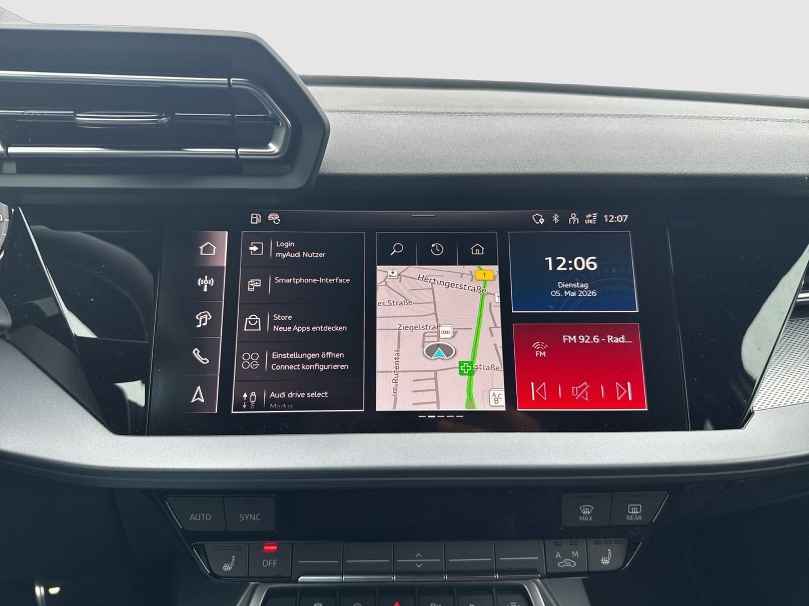 Audi A3 Sportback quattro S LINE BLACKPAK AHK CAM NAVI+