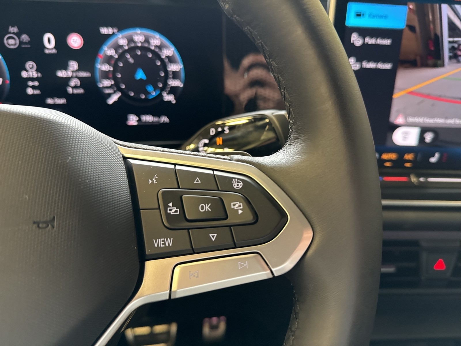 Volkswagen Tiguan 2.0 GOAL 4X4 STANDHZ. AHK 360CAM ACC NAVI