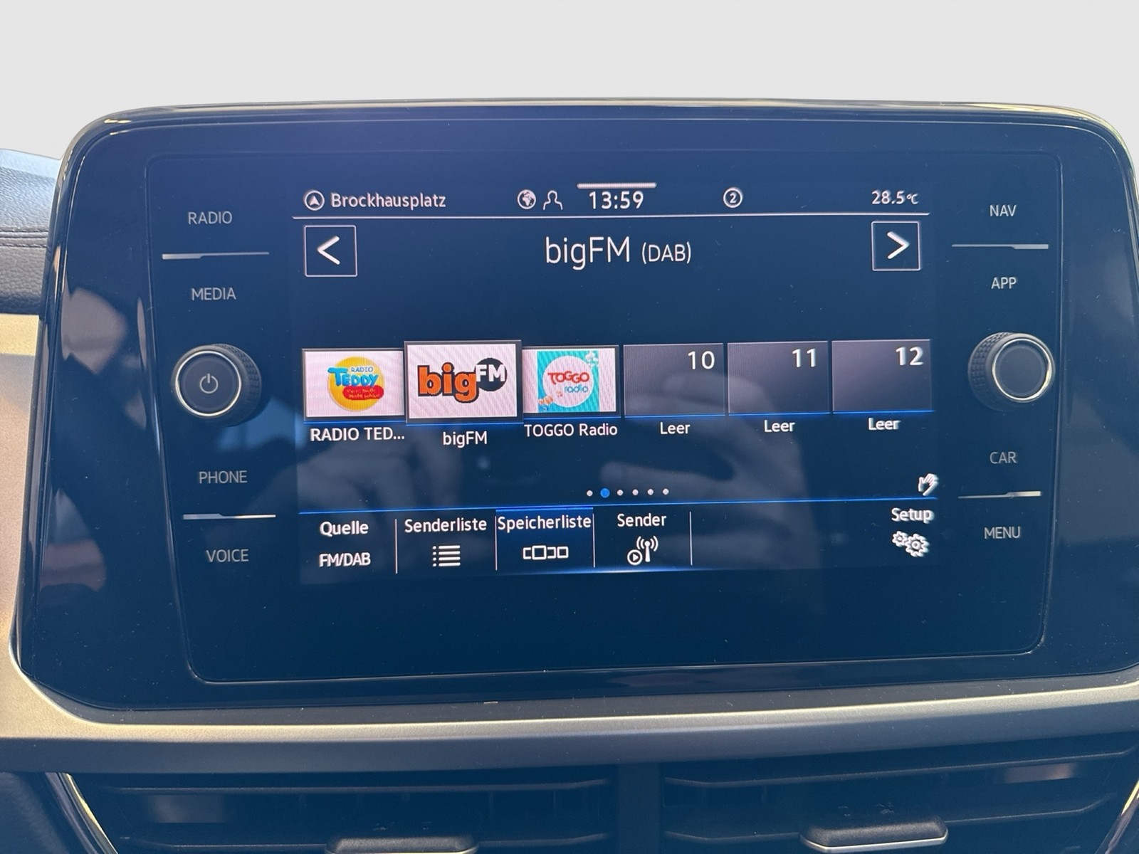 Volkswagen T-Roc 1.5 LIFE ACC LM17 NAVI CARPLAY SITZHEIZUNG