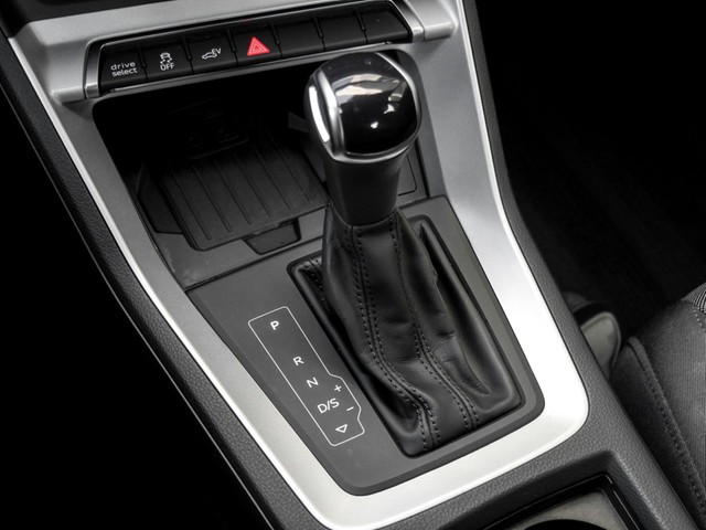 Audi Q3 45 HYBRID LM18 NAVI+ VIRTUALCOCKPIT+ SITZHEIZ