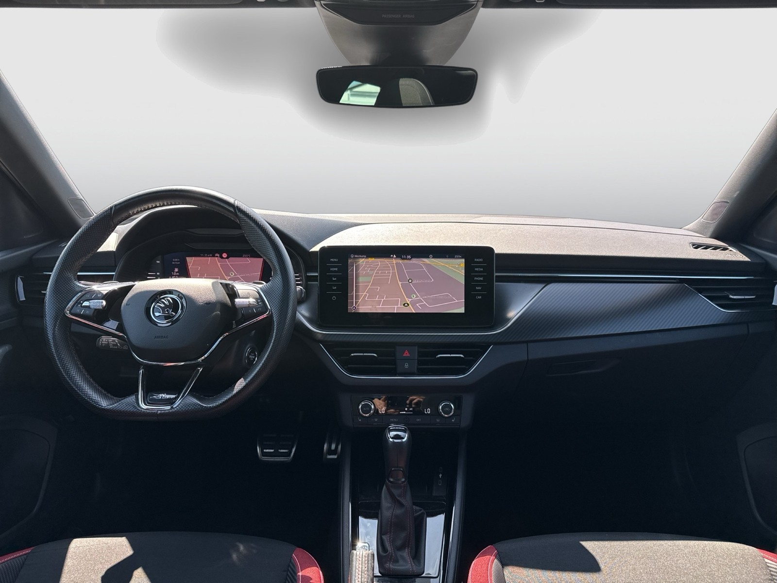 Skoda Kamiq 1.5 MONTE CARLO PANO CAM ACC LM18 NAVI