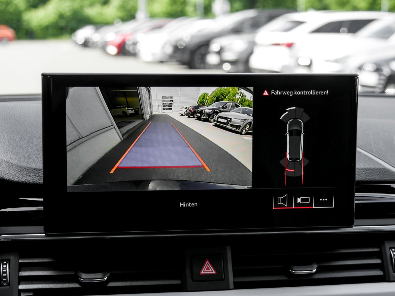 Audi A4 Avant 45 quattro S LINE BLACKPAK PANO CAM 19Z