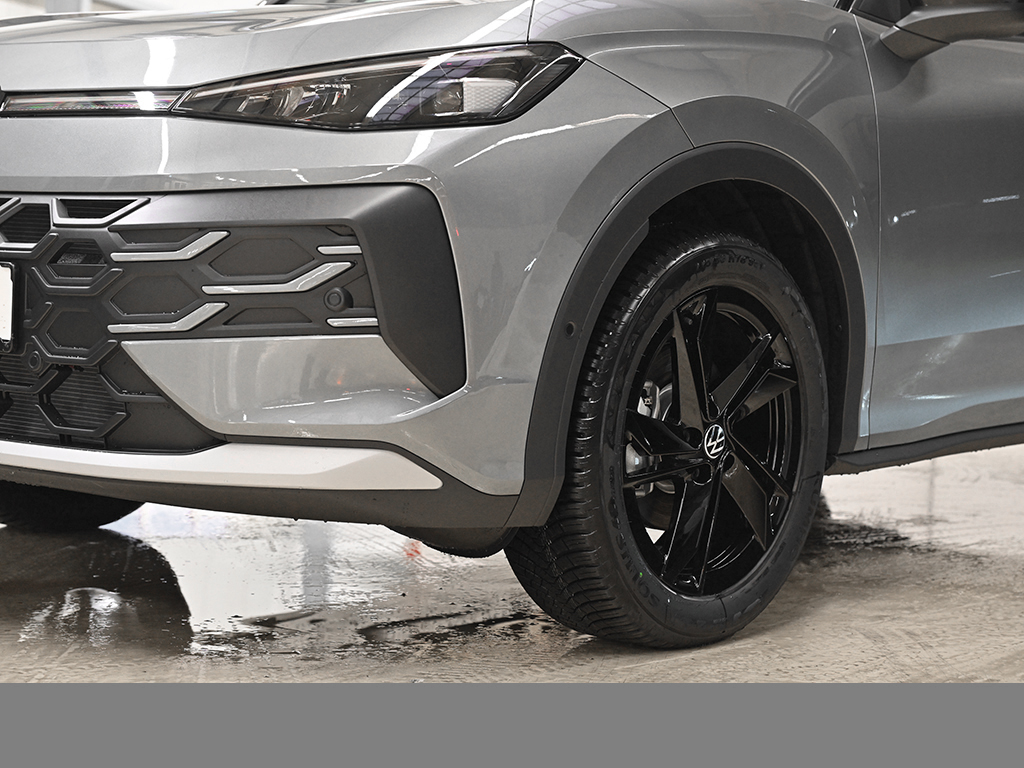 Volkswagen T-Roc 1.5 STYLE DSG NEUESMODELL AHK eKLAPPE NAVI