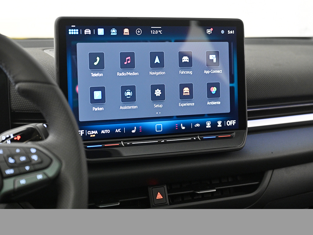 Volkswagen T-Roc 1.5 R-LINE DSG HARMANKARDON PANO CAM LM20