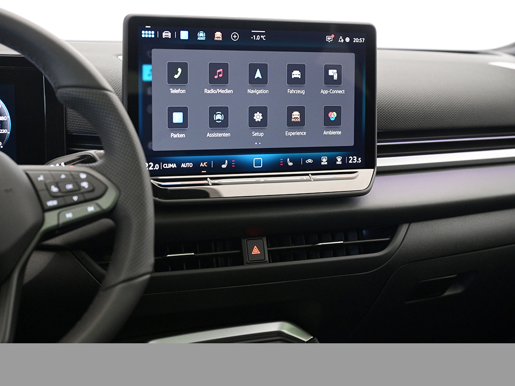 Volkswagen T-Roc 1.5 R-LINE DSG PANO eKLAPPE MATRIXLED AHK