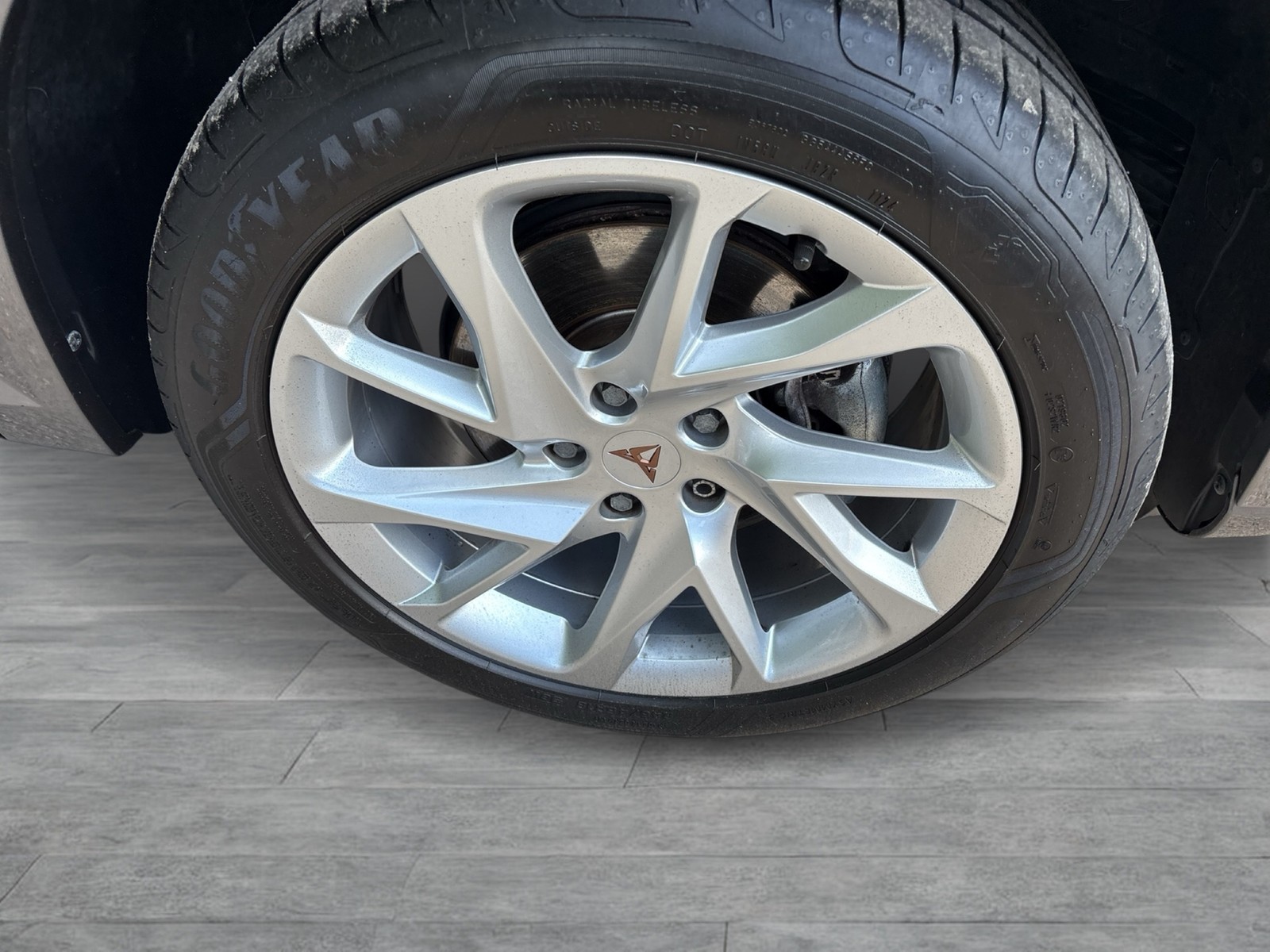 Cupra Formentor 1.5 BEATS AHK KAMERA ACC ALU18"