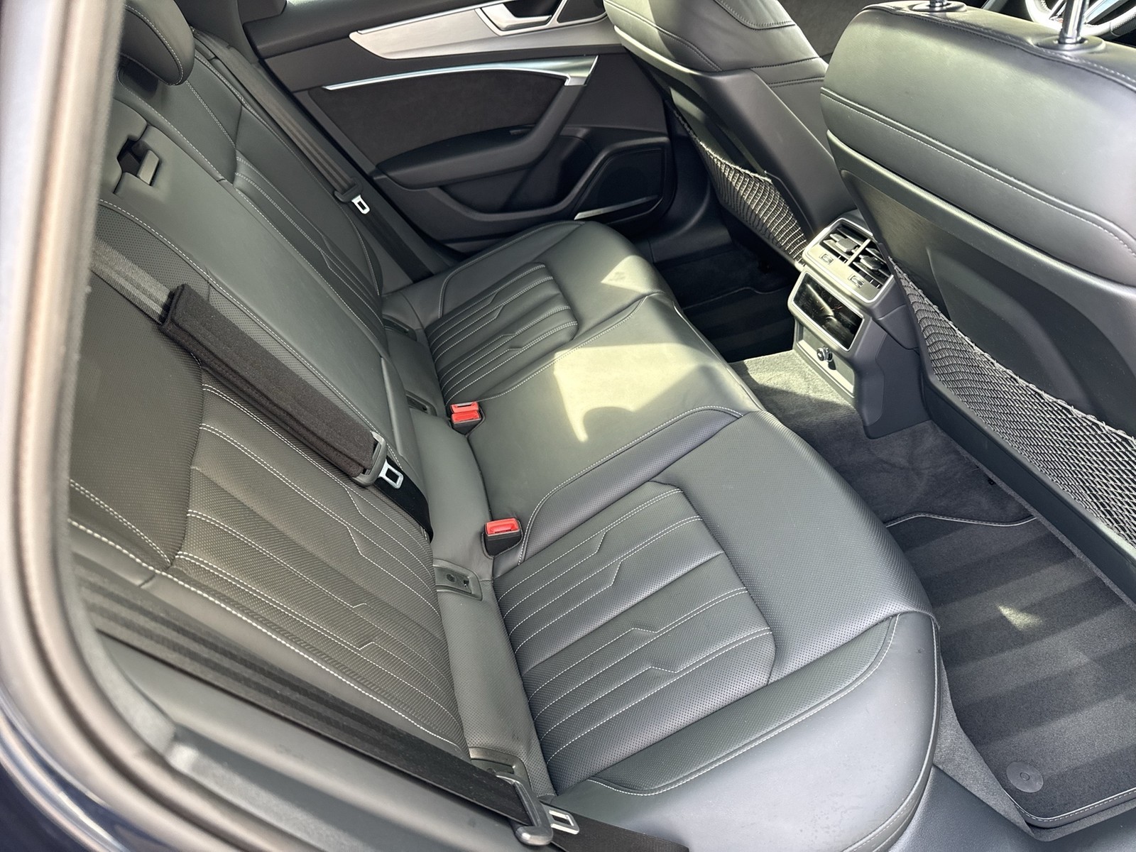 Audi A6 Avant 45 Qu. S LINE PANO STANDHZ LEDER B&O eSITZ