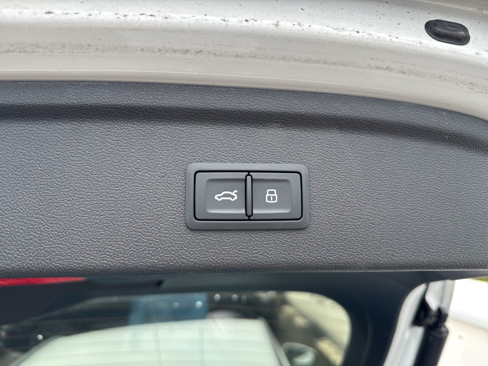 Audi A3 allstreet HYBRID SONOS AHK 360°CAM ACC LM18
