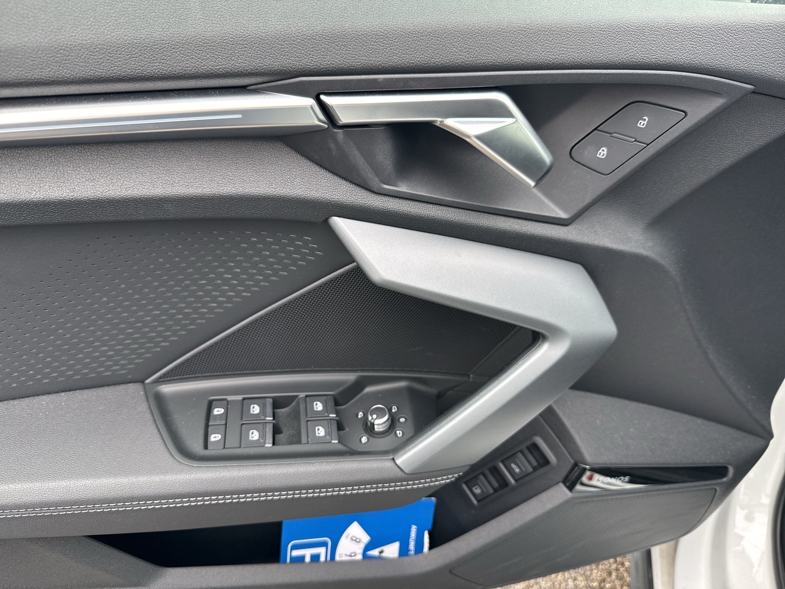 Audi A3 allstreet HYBRID SONOS AHK 360°CAM ACC LM18