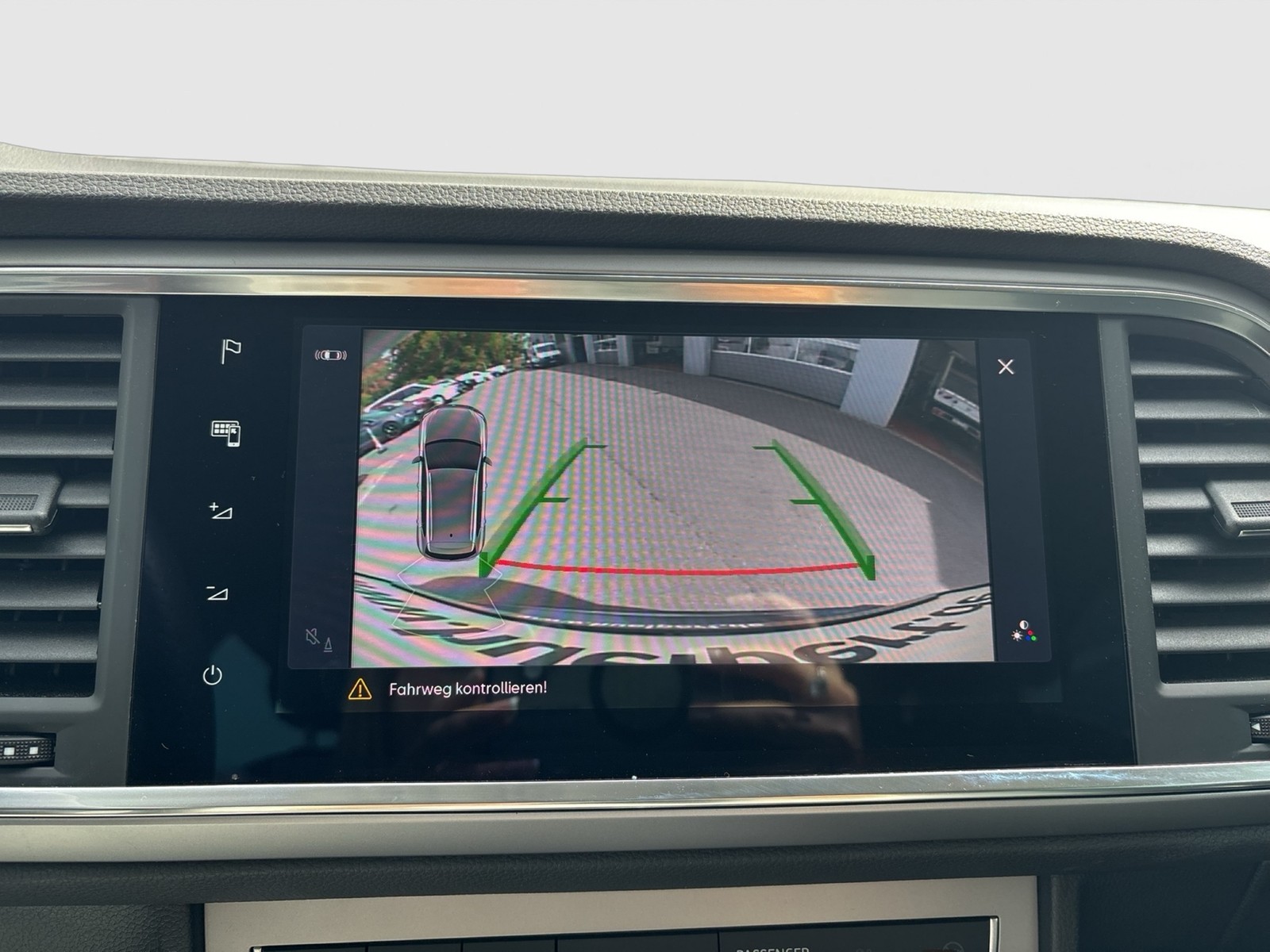 Seat Ateca 2.0 FR 4X4 BEATS KAMERA ALU19 NAVI SITZHEIZ