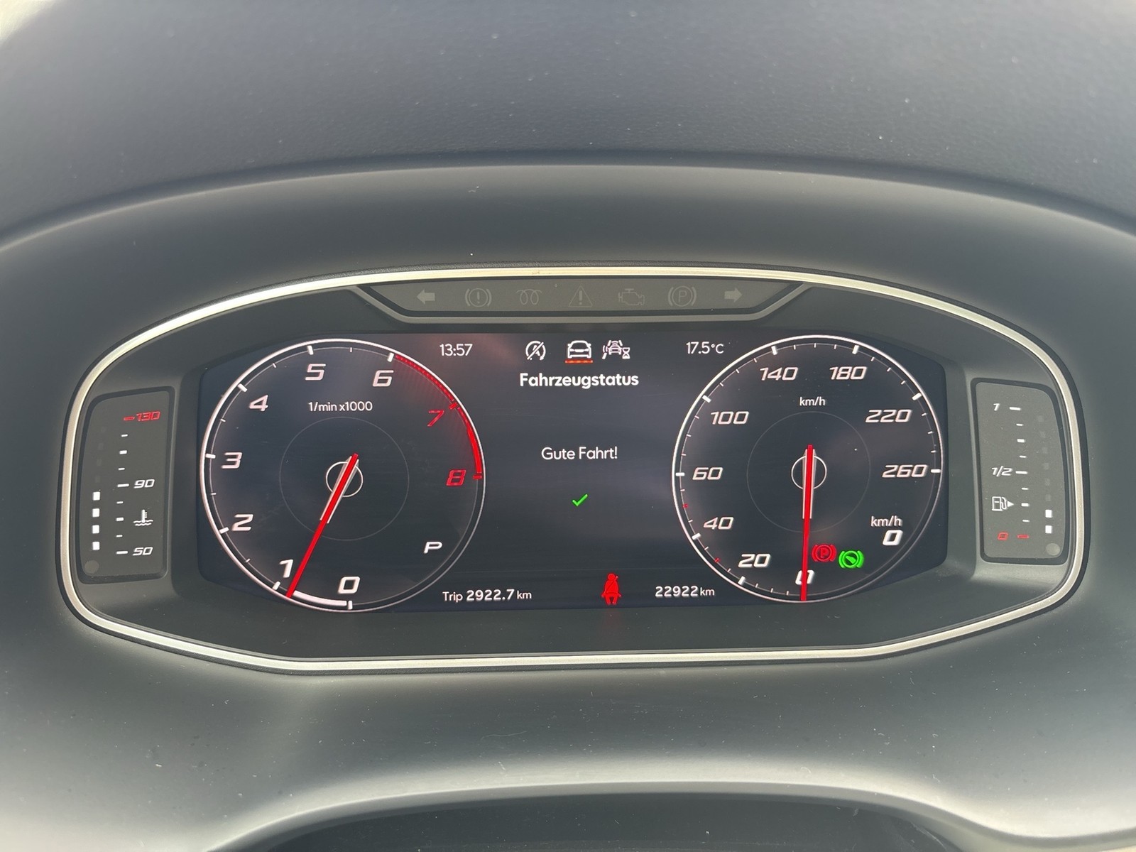Seat Ateca 2.0 FR 4X4 BEATS KAMERA ALU19 NAVI SITZHEIZ