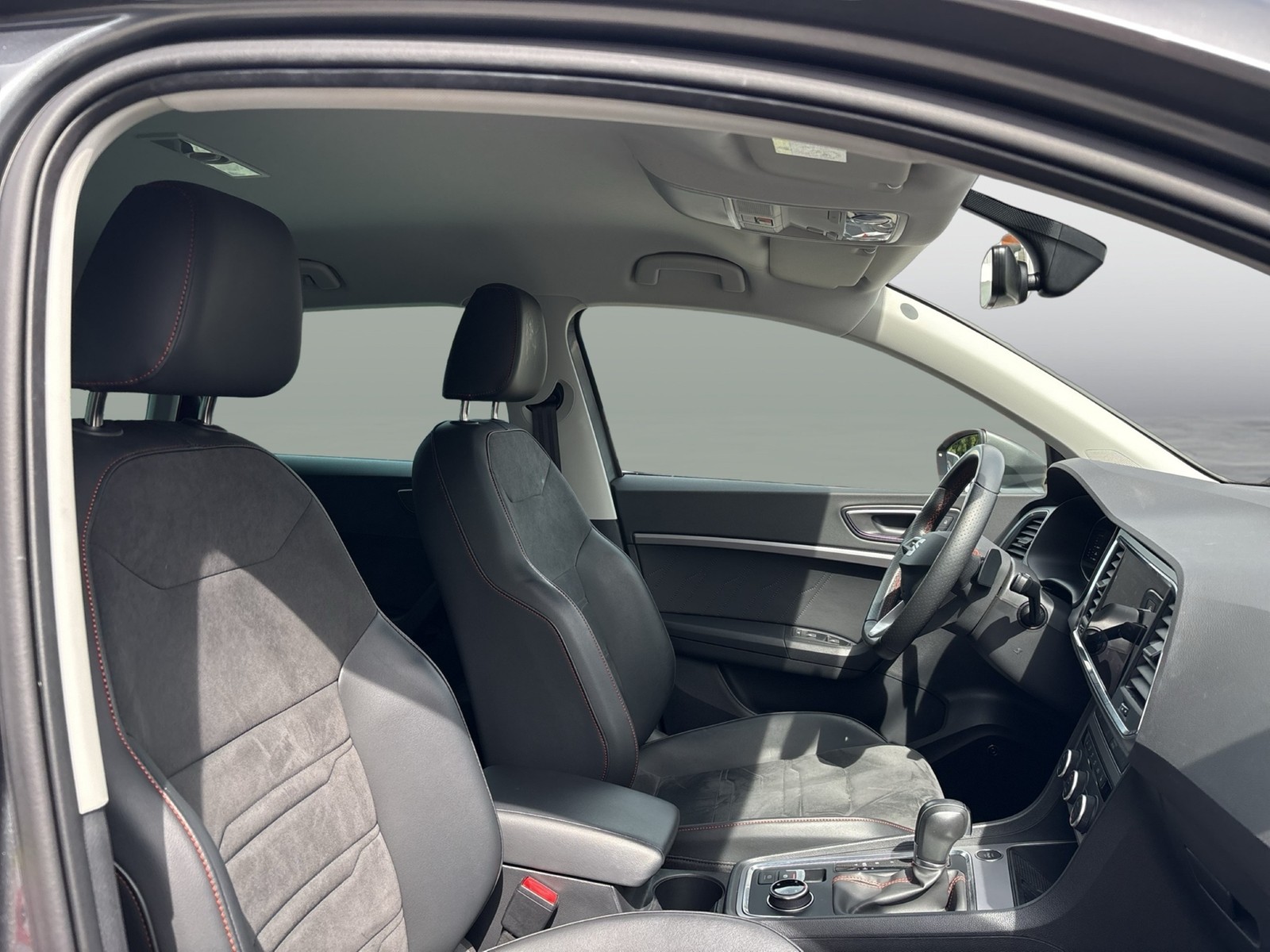 Seat Ateca 2.0 FR 4X4 BEATS KAMERA ALU19 NAVI SITZHEIZ
