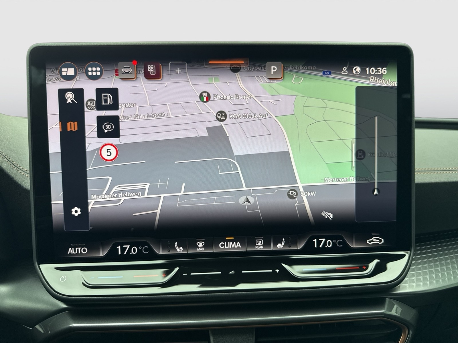 Cupra Leon ST 2.0 VZ 4X4 PANO SENNHEISER AHK CAM LM19
