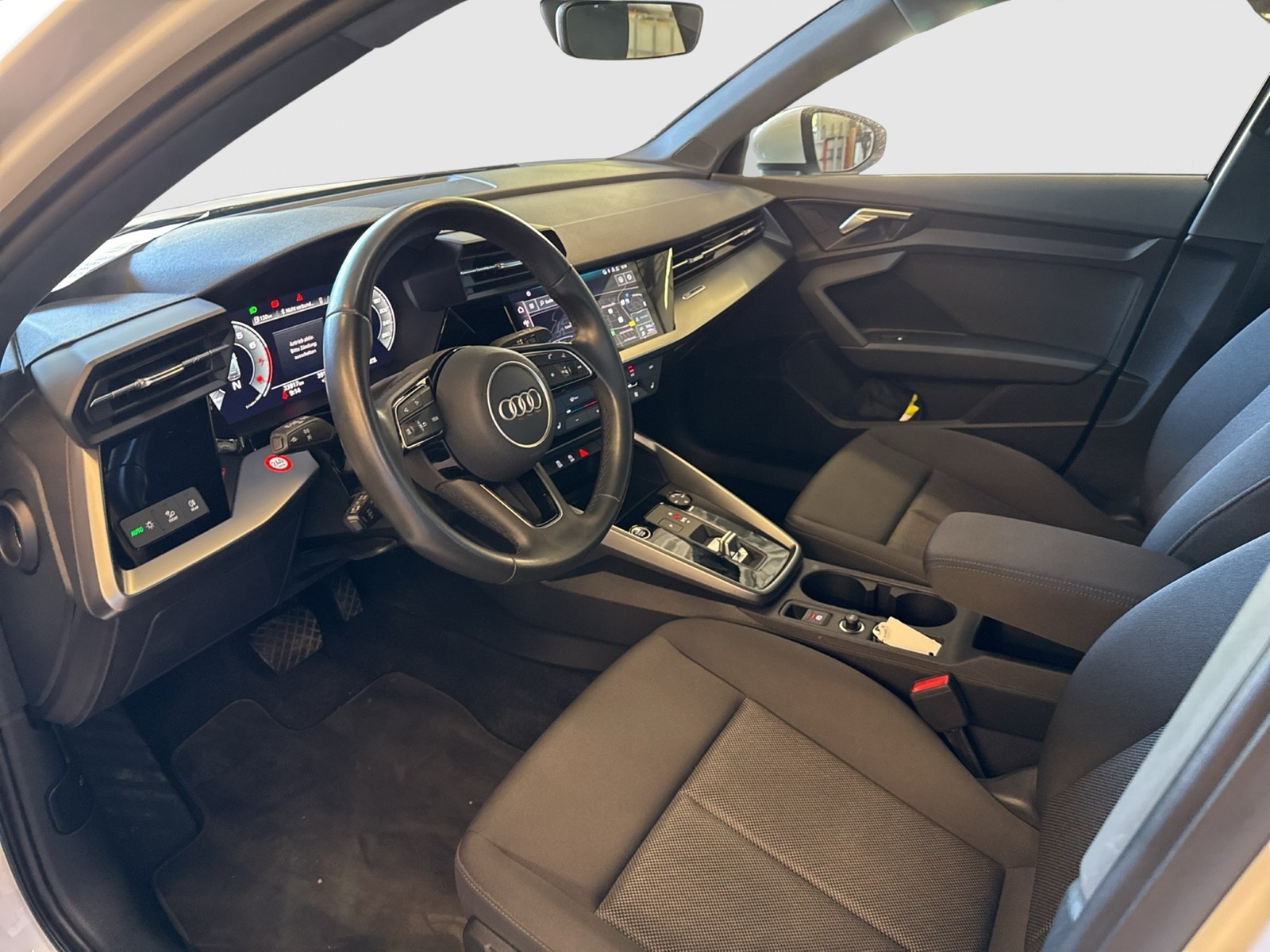 Audi A3 Sportback 30 S LINE NAVI+ LM17 SITZHEIZUNG