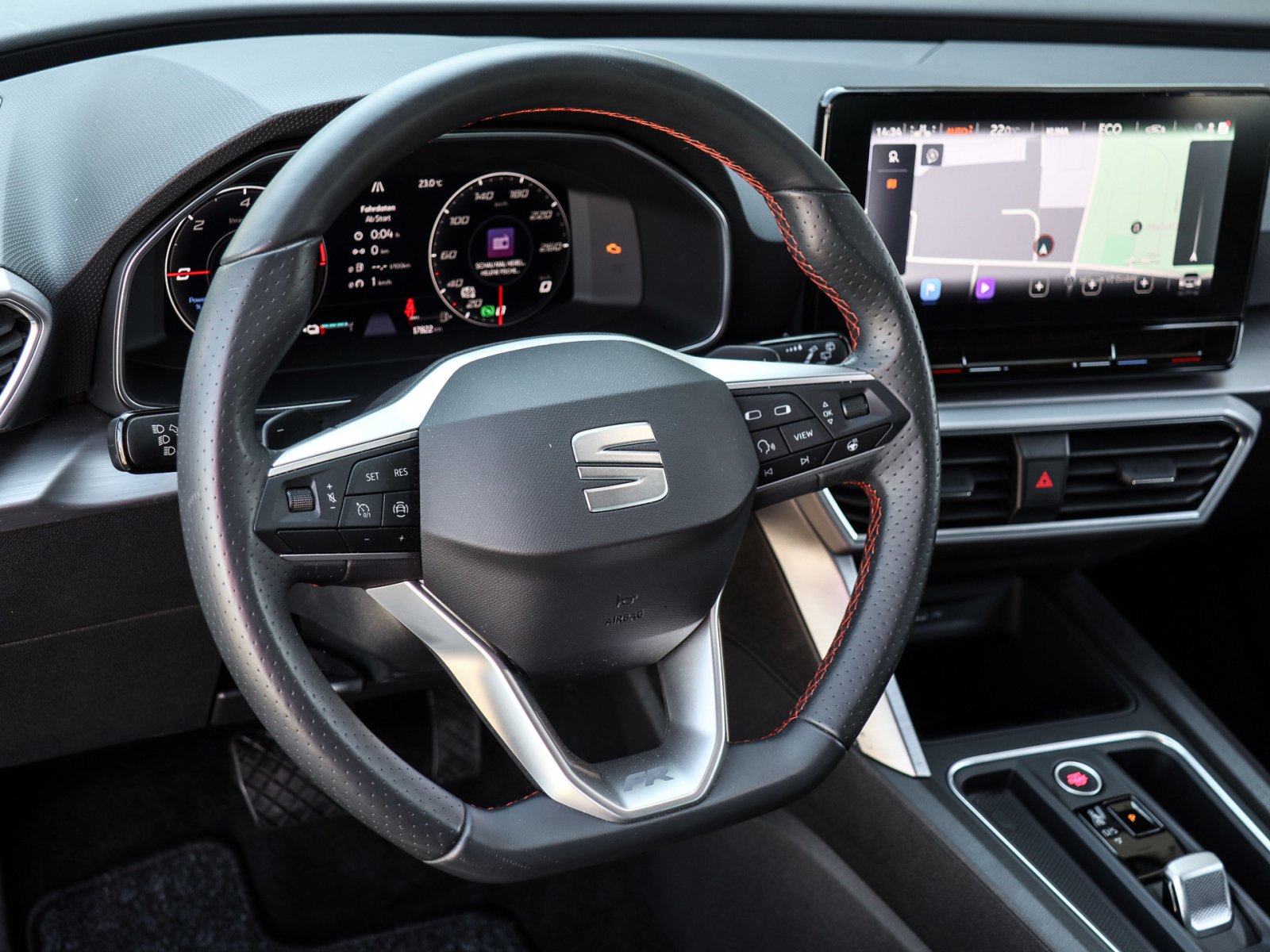 Seat Leon 1.4 HYBRID FR LM17 LED NAVI SITZHEIZUNG