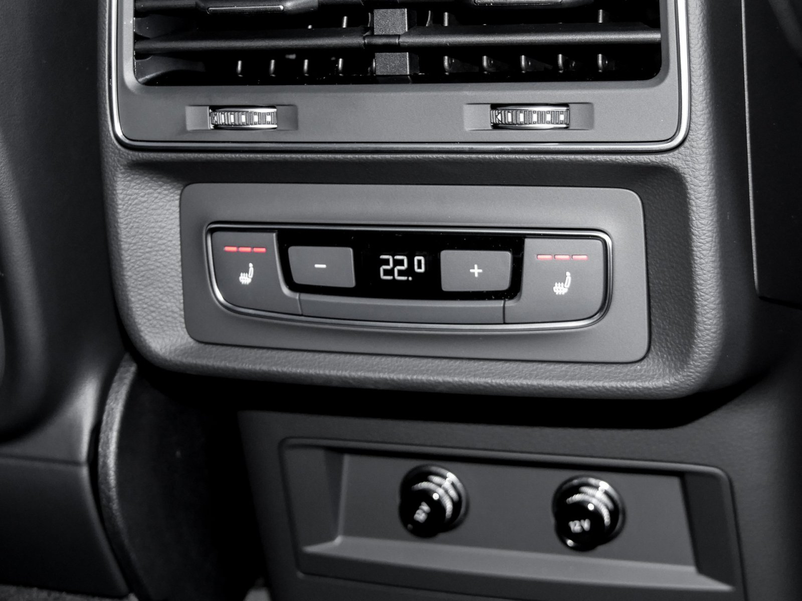 Audi Q7 60 TFSI e quattro tiptronic S Line AHK+B&O+PANO+Allradlenkung+Sitzbelüftung&MassageVorn