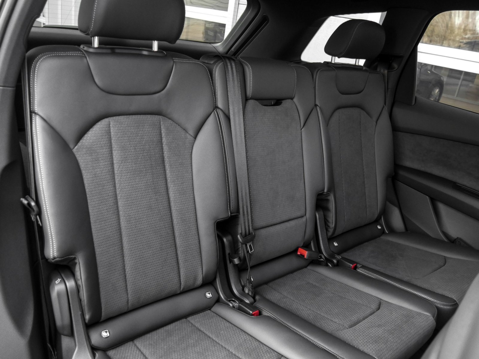 Audi Q7 60 TFSI e quattro S Line AHK+Pano+B&O+AmbienteLichtüaketPlus+HeadUpDisplay