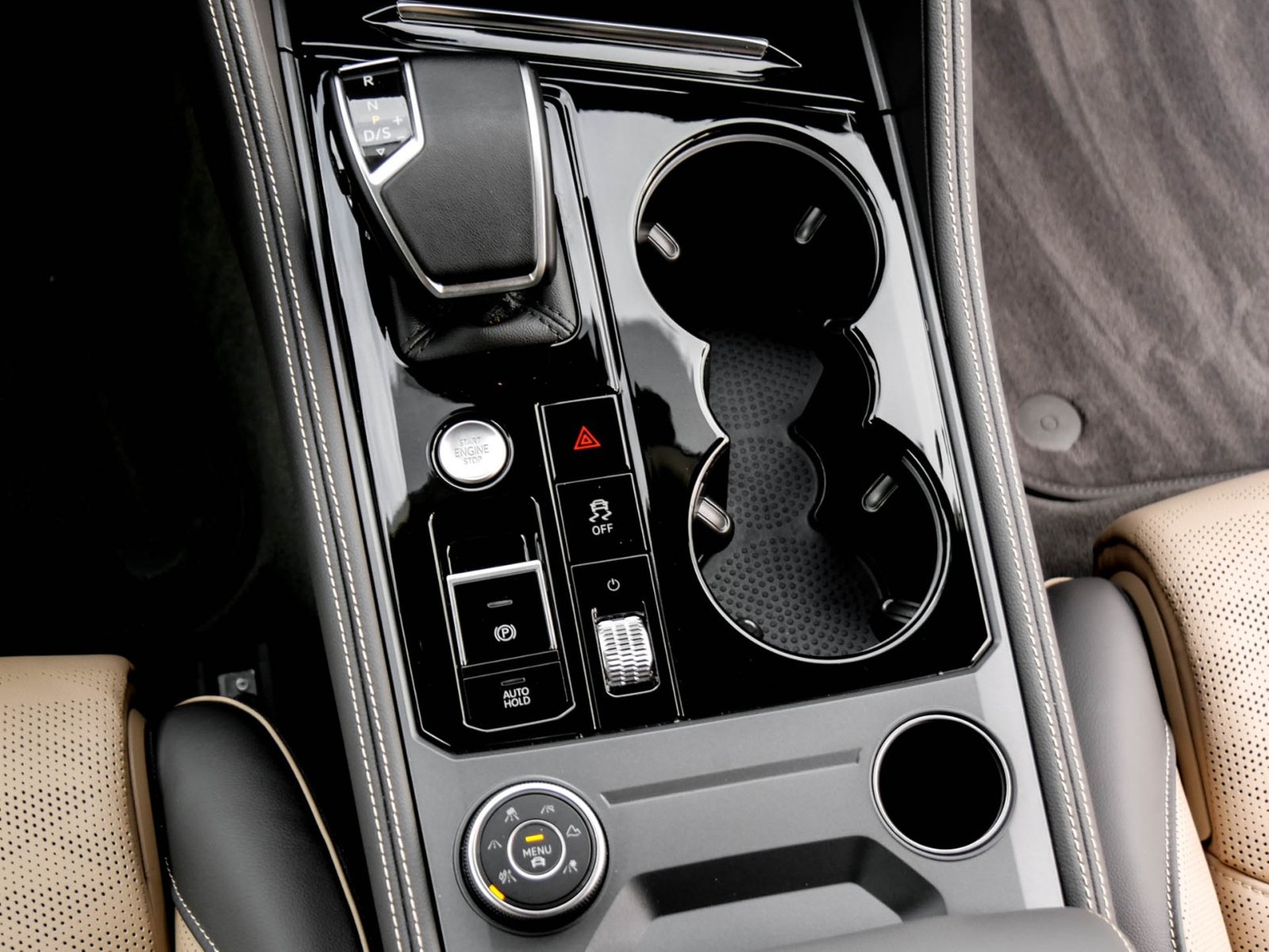 Volkswagen Touareg V6 ELEGANCE NEUESMODELL STANDHZ CAM LM20