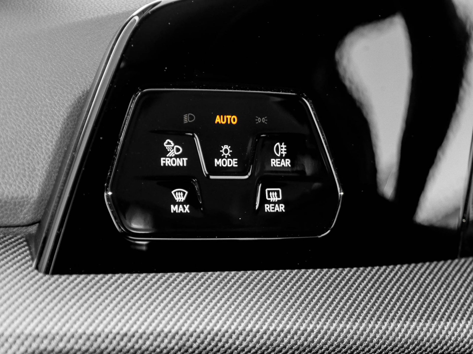 Volkswagen Golf VIII 2.0 GTI FACELIFT NAVI KAMERA ALU