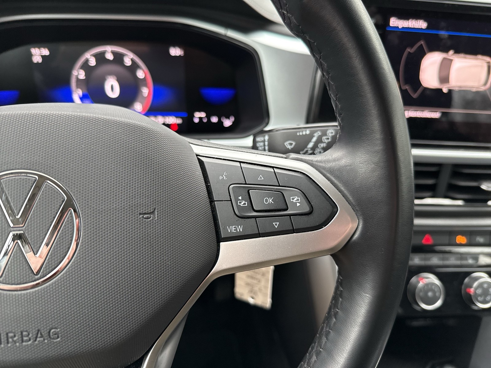 Volkswagen T-Roc 1.0 LIFE CARPLAY SITZHEIZUNG ALU LED