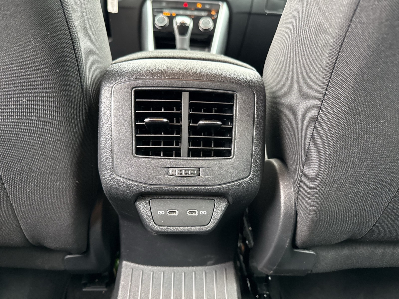 Volkswagen T-Roc 1.0 LIFE CARPLAY SITZHEIZUNG ALU LED