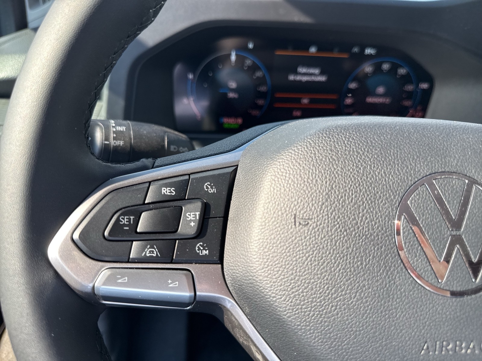 Volkswagen T7 Transporter E KASTEN KR AHK CAM LED